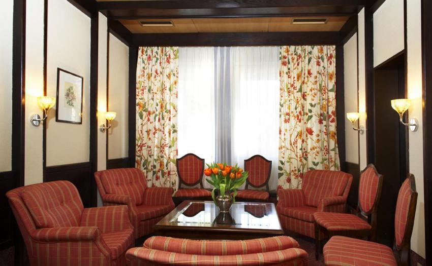 Stern Hotel Soller Ismaning Eksteriør bilde